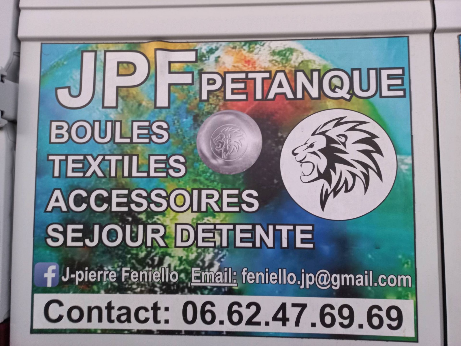 Où acheter des accessoires et des vêtements pour la pétanque ?