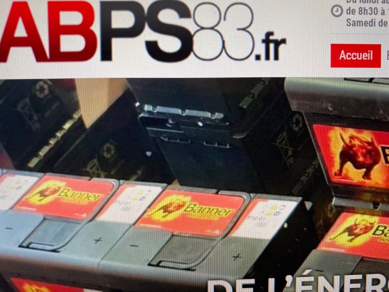 Batterie a changé pour ma voiture après une panne à six fours les plages