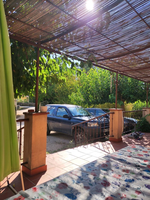 Faire poser un portail en fer forgé à proximité de Brignoles