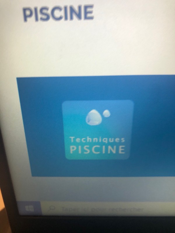 Recherche une entreprise spécialisée dans l’entretien de piscine collective à St Raphael