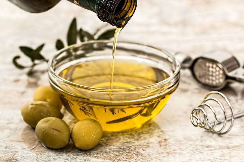 oliveoil9686571280jpg_5cebd54ab1e05.jpg