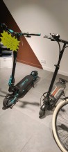 Où acheter une trottinette électrique adulte bimoteur avec une autonomie de 50 km à Aix-en-Provence