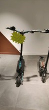 Où acheter une trottinette électrique adulte bimoteur avec une autonomie de 50 km à Aix-en-Provence